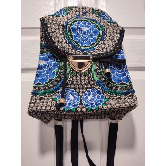 Backpack embroidered floral bag. Without straps 14”‎ tall 10” wide main image 5